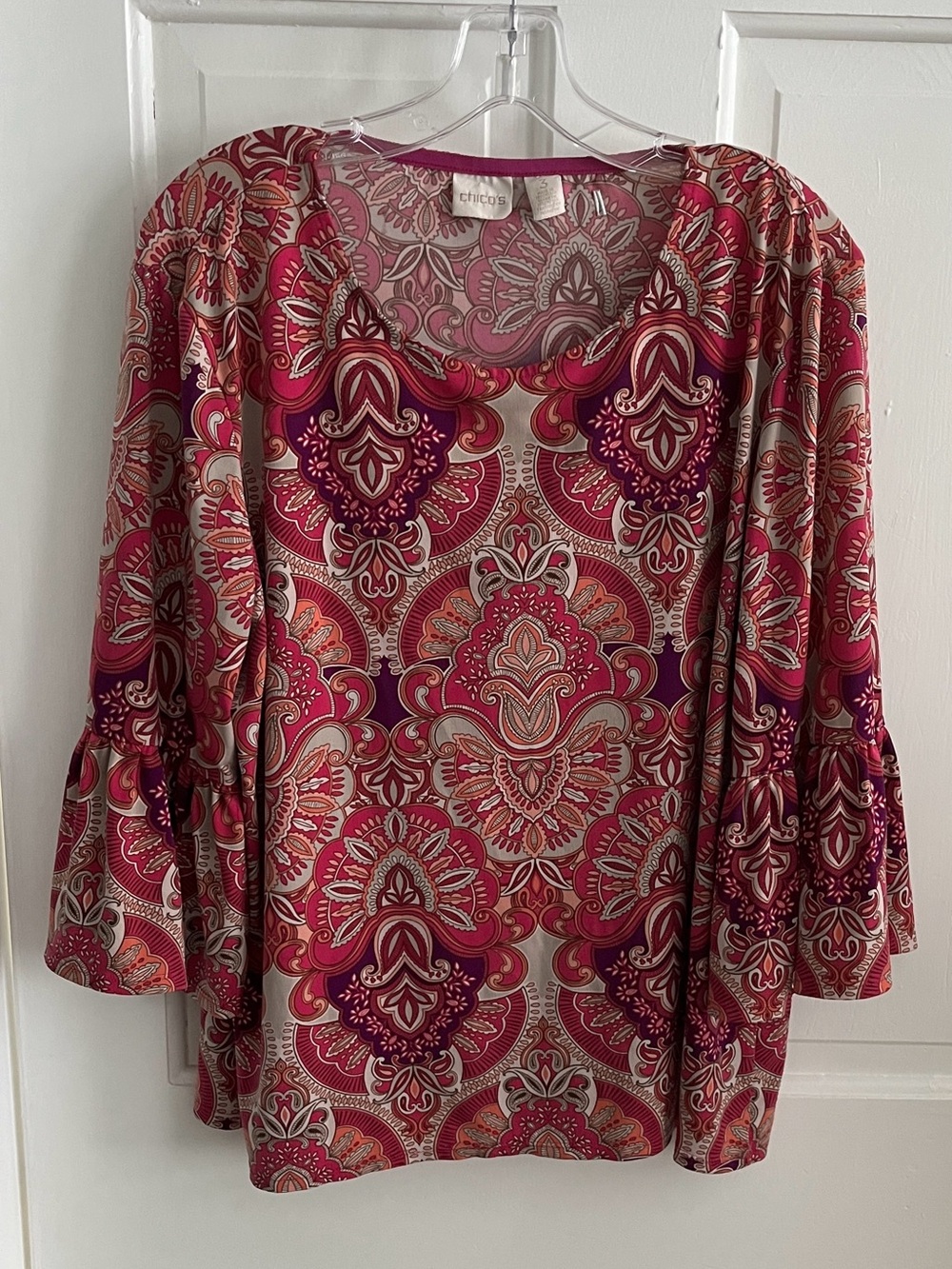 Chico’s size 3 equivalent to XL Paisley Knit top bell sleeves pink tan multi
